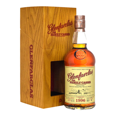 Glenfarclas - Family Casks 24 Years 1996 Cask No. #1070 Release S21